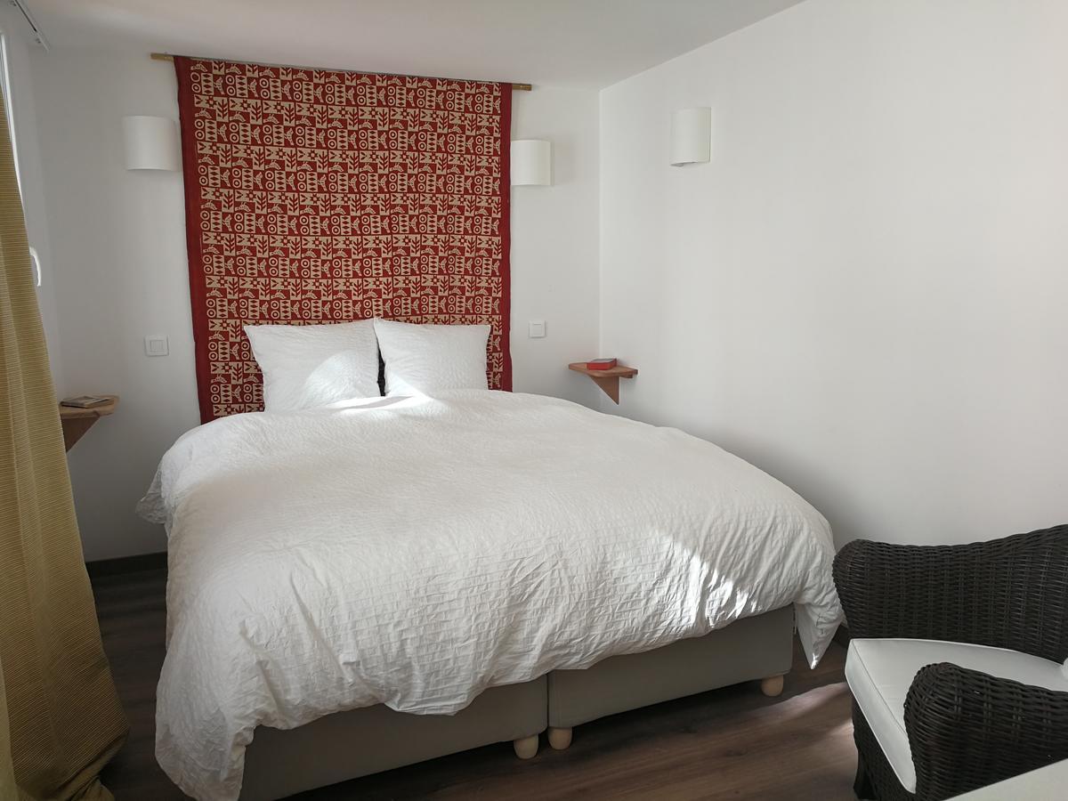 Appartement Un jardin sur le toit - Saintes Extérieur photo
